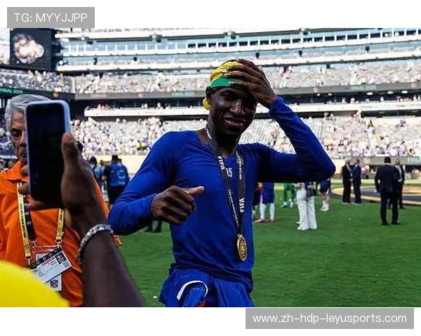 英超联赛中黑又硬类型球员的战术价值探讨