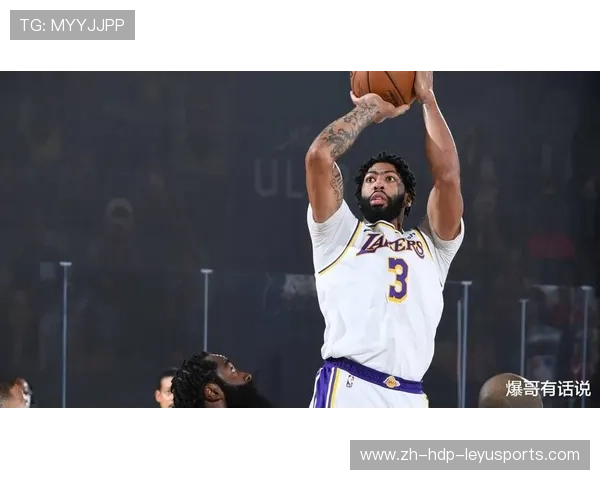 “大帝”安东尼·戴维斯的比赛风格和技术特点具体体现在哪些方面